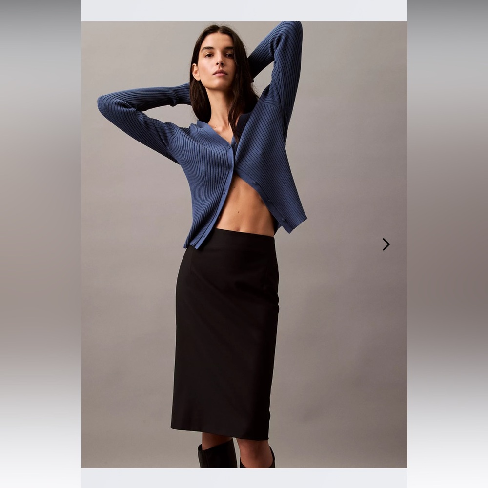 NWT Calvin Klein Refined Black Stretch Midi Pencil Skirt Size 6